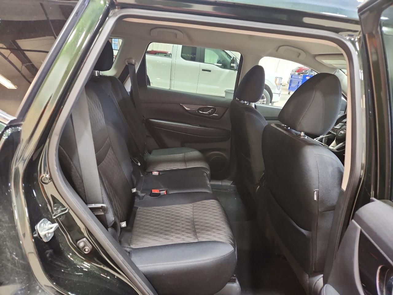 2019 Nissan Rogue Sv - zdjęcie 11