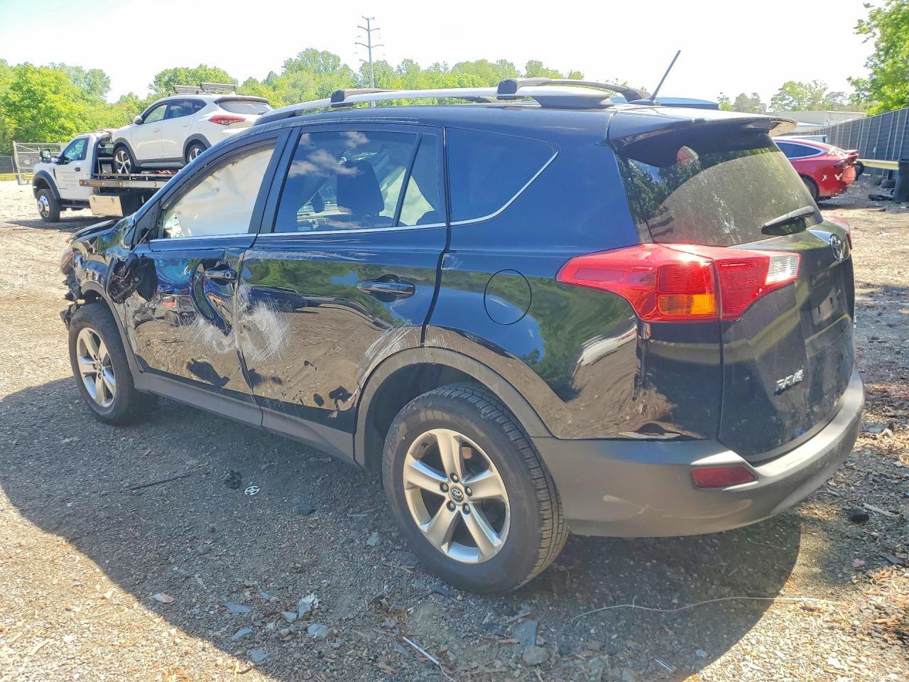 2015 Toyota Rav4 Xle - zdjęcie 2