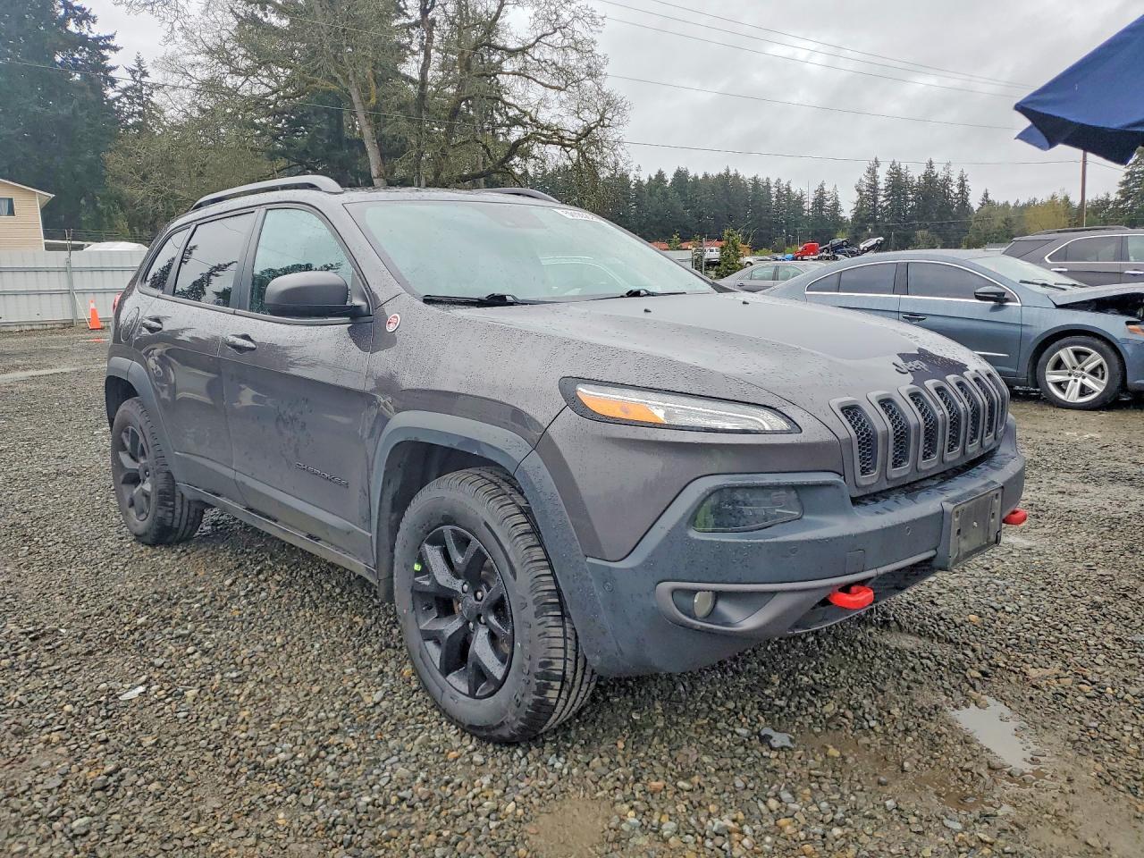 2018 Jeep Cherokee Trailhawk - zdjęcie 4