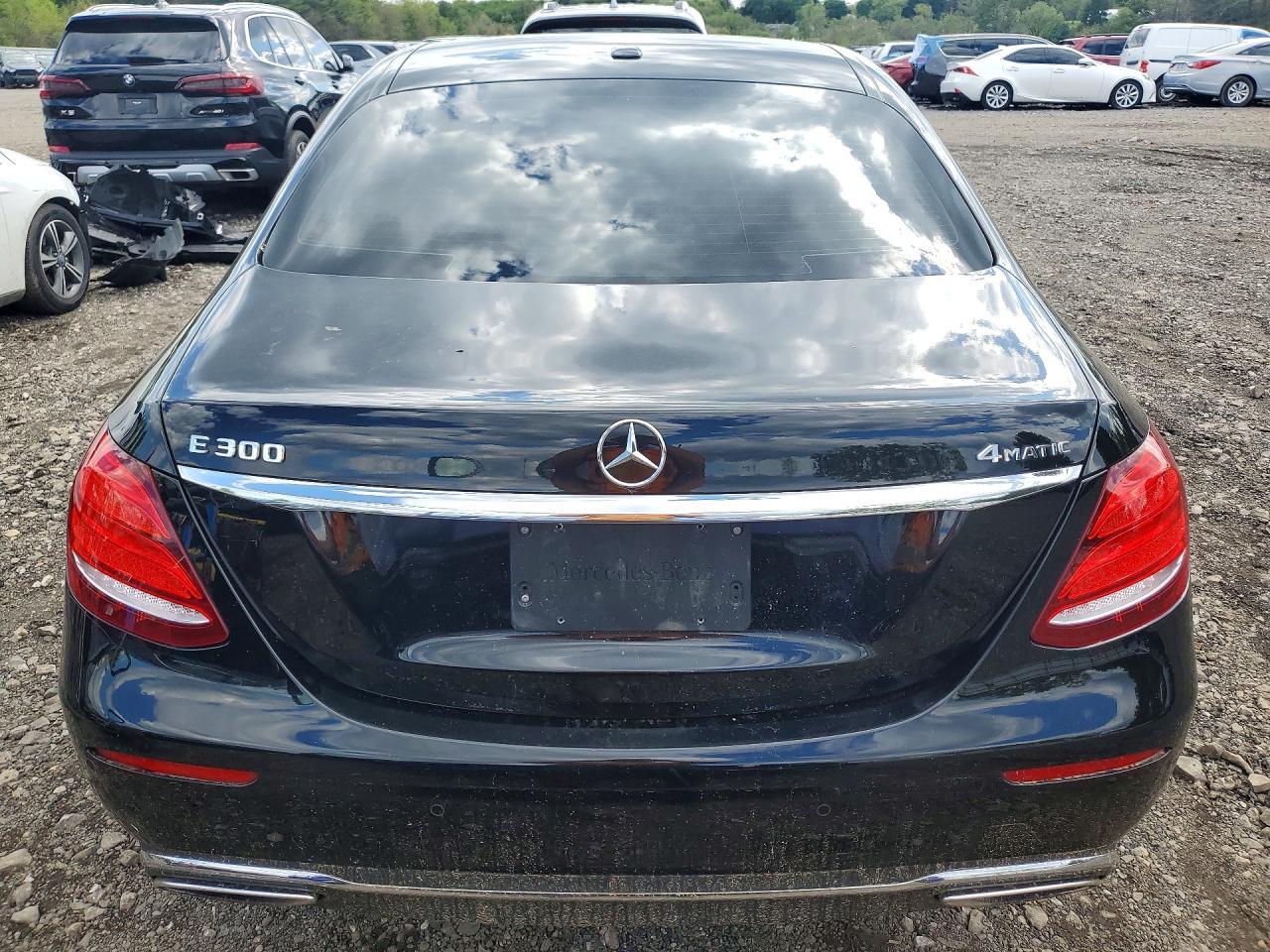 2017 Mercedes-Benz E 300 4Matic - zdjęcie 6