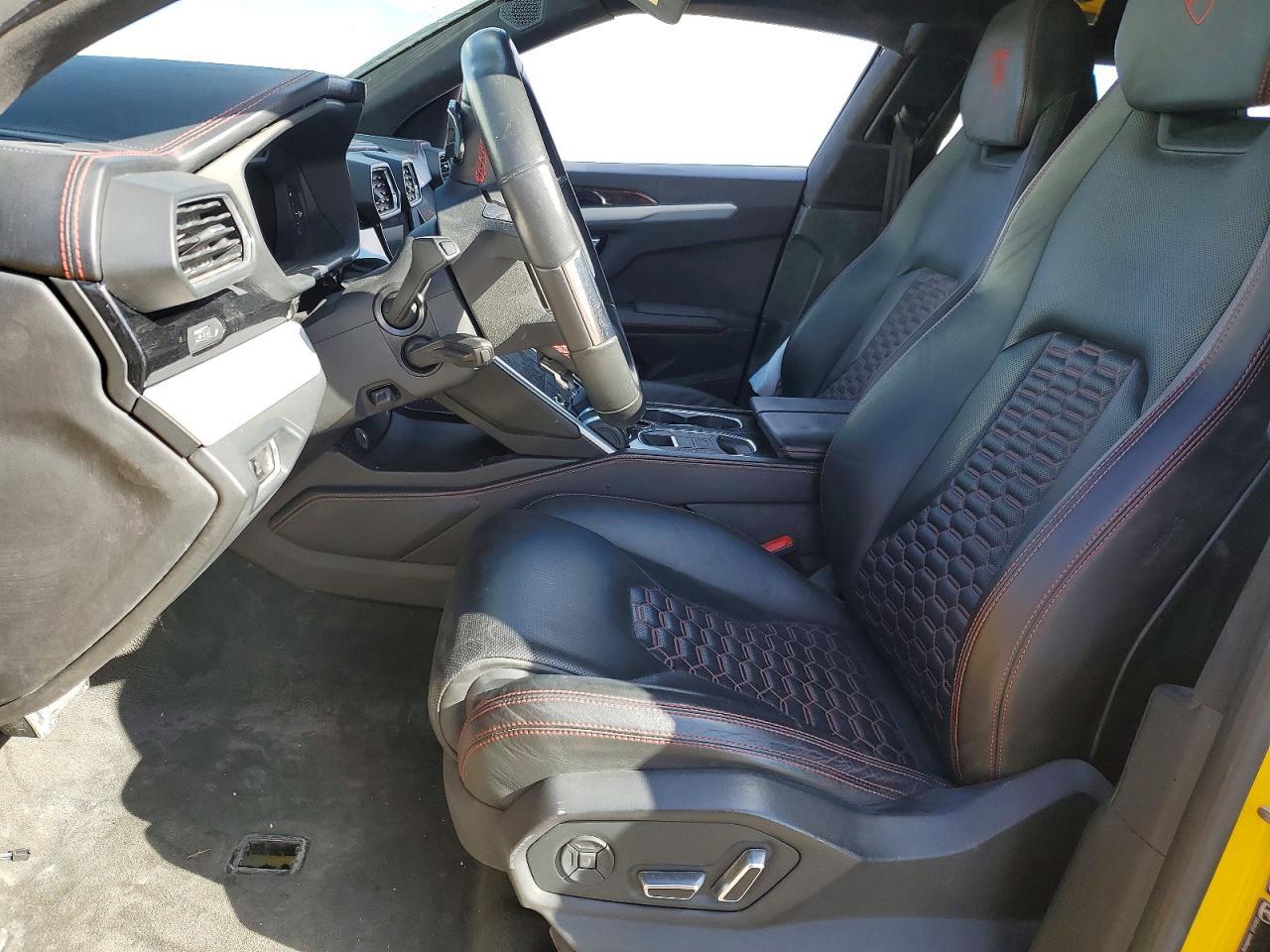 2024 Lamborghini Urus Performante - zdjęcie 7