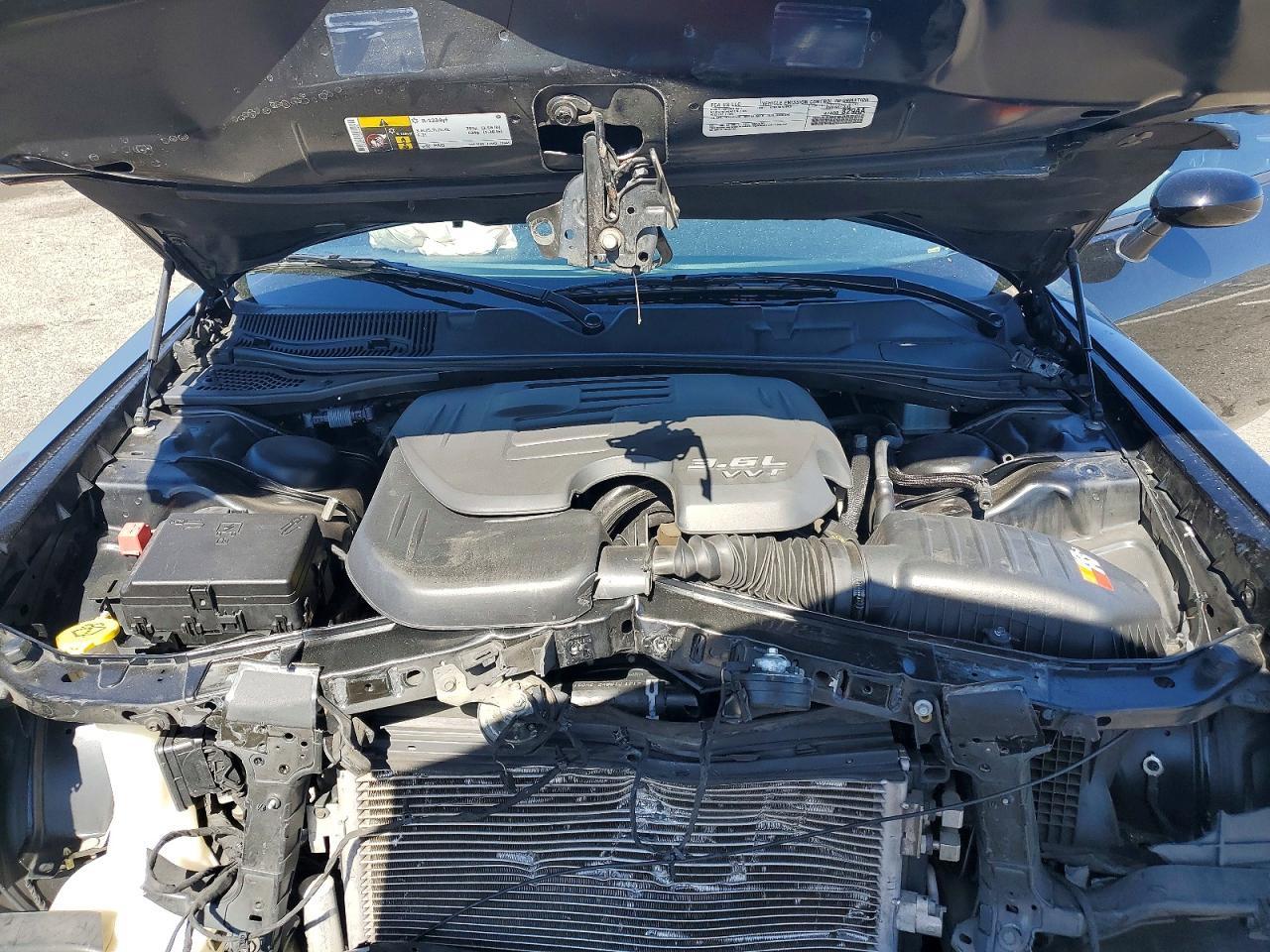 2017 Dodge Challenger Sxt - zdjęcie 11