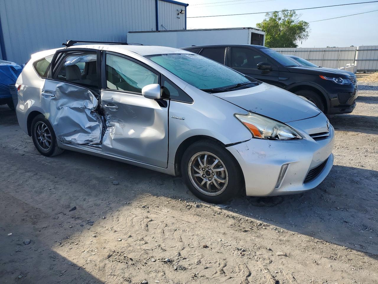 2014 Toyota Prius V Three - zdjęcie 4