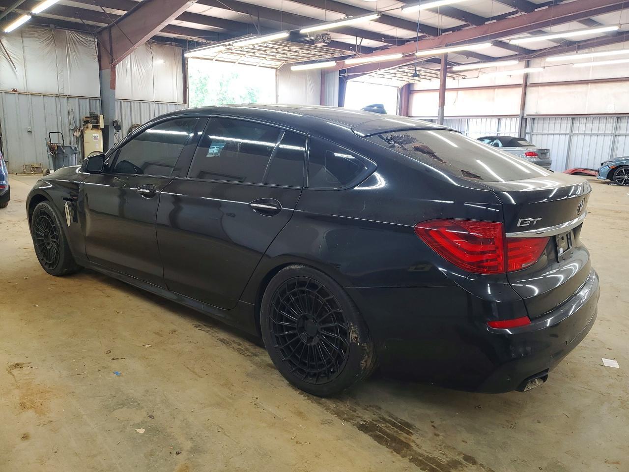 2013 BMW 550 Igt - zdjęcie 2