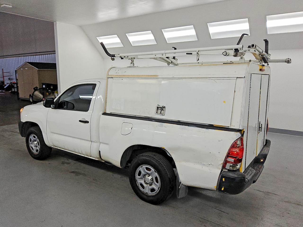 2014 Toyota Tacoma Base - zdjęcie 2
