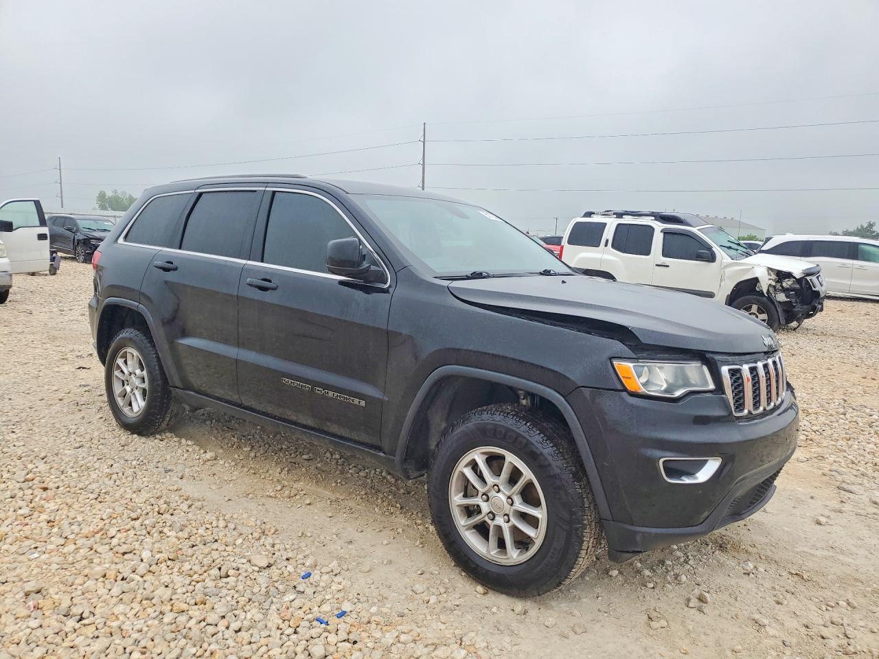 2018 Jeep Grand Cherokee Laredo - zdjęcie 4