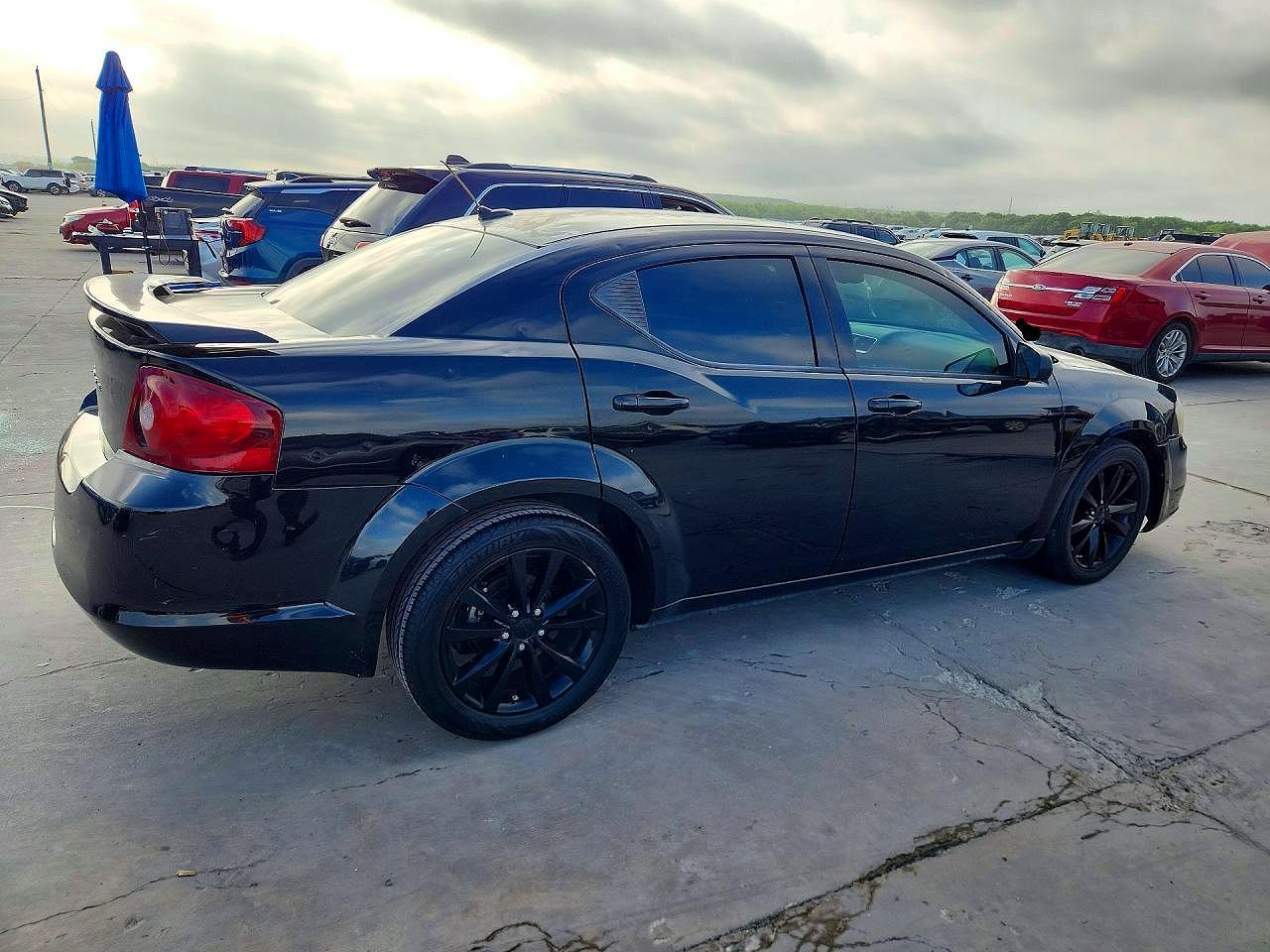 2014 Dodge Avenger Se - zdjęcie 3