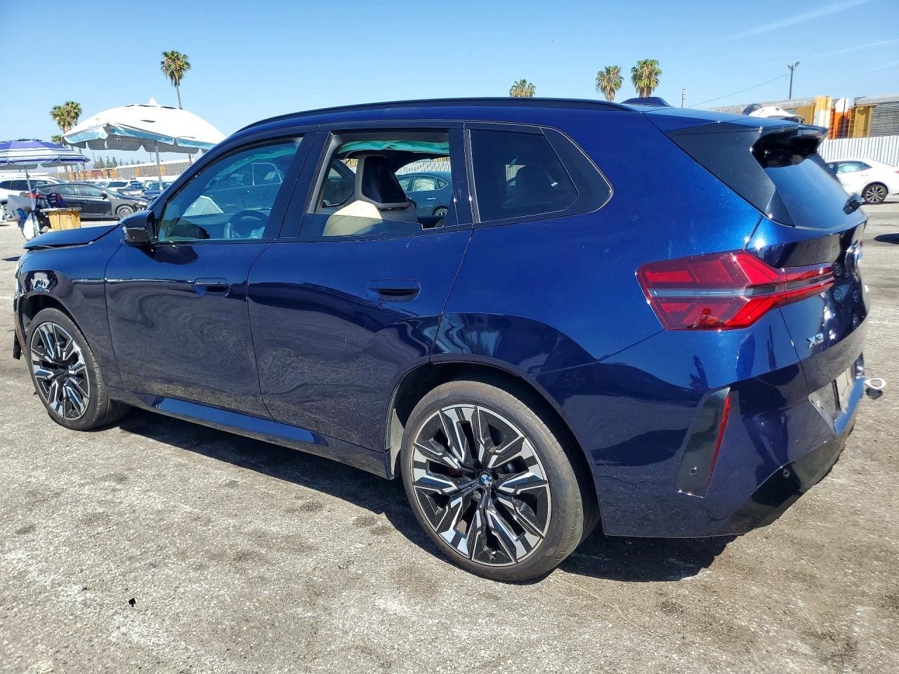 2025 BMW X3 M Competitio - zdjęcie 2