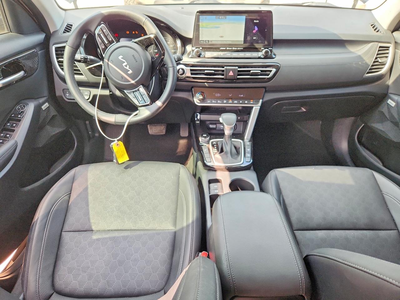 2023 Kia Seltos Sx - zdjęcie 8
