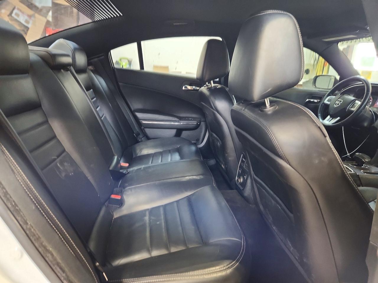 2014 Dodge Charger Sxt - zdjęcie 10