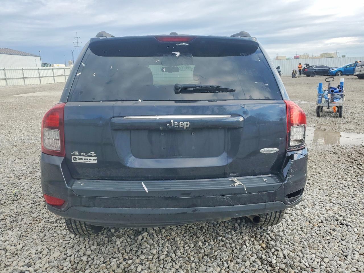 2015 Jeep Compass Latitude - zdjęcie 6