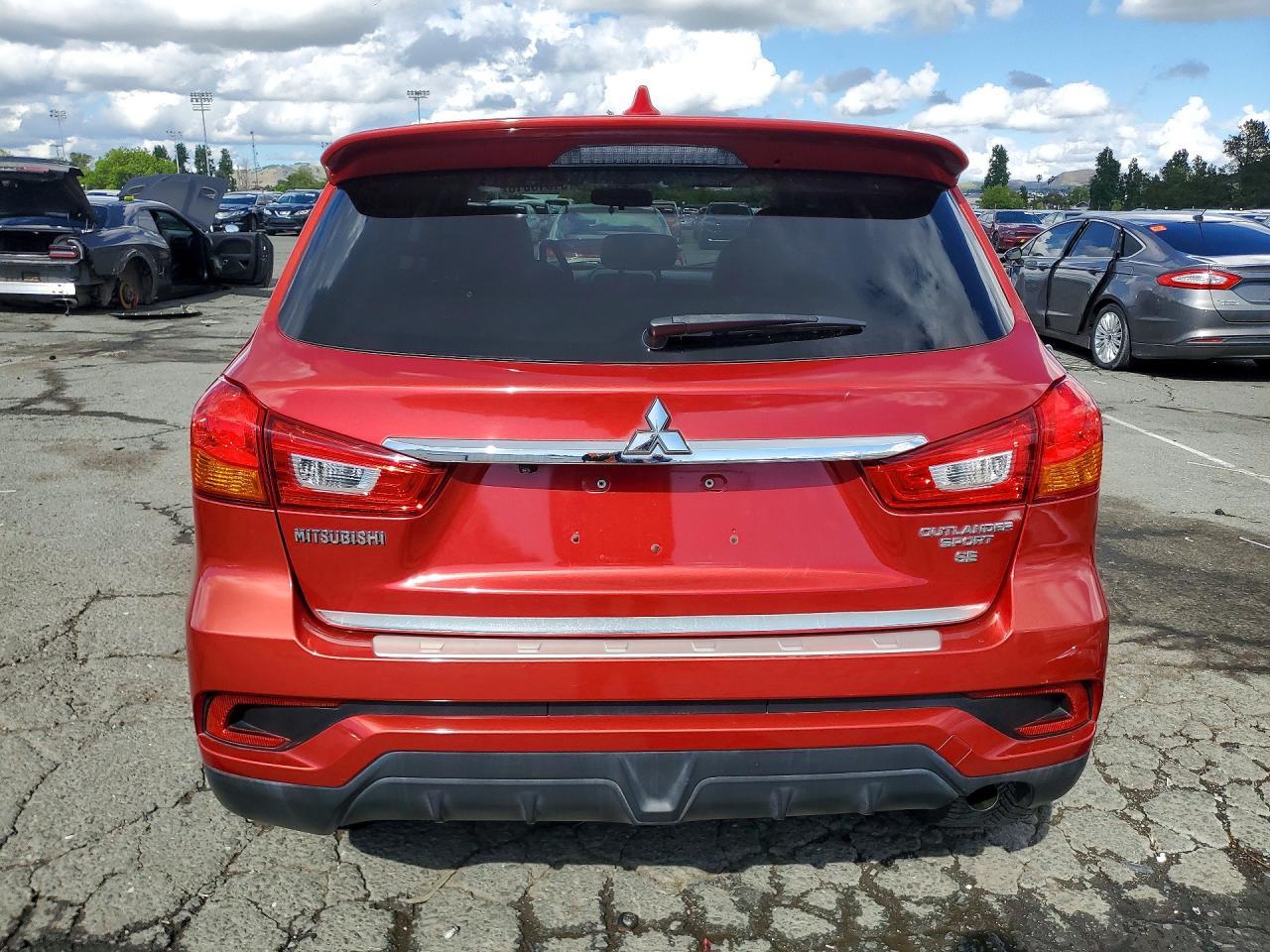 2018 Mitsubishi Outlander Sport Es - zdjęcie 6