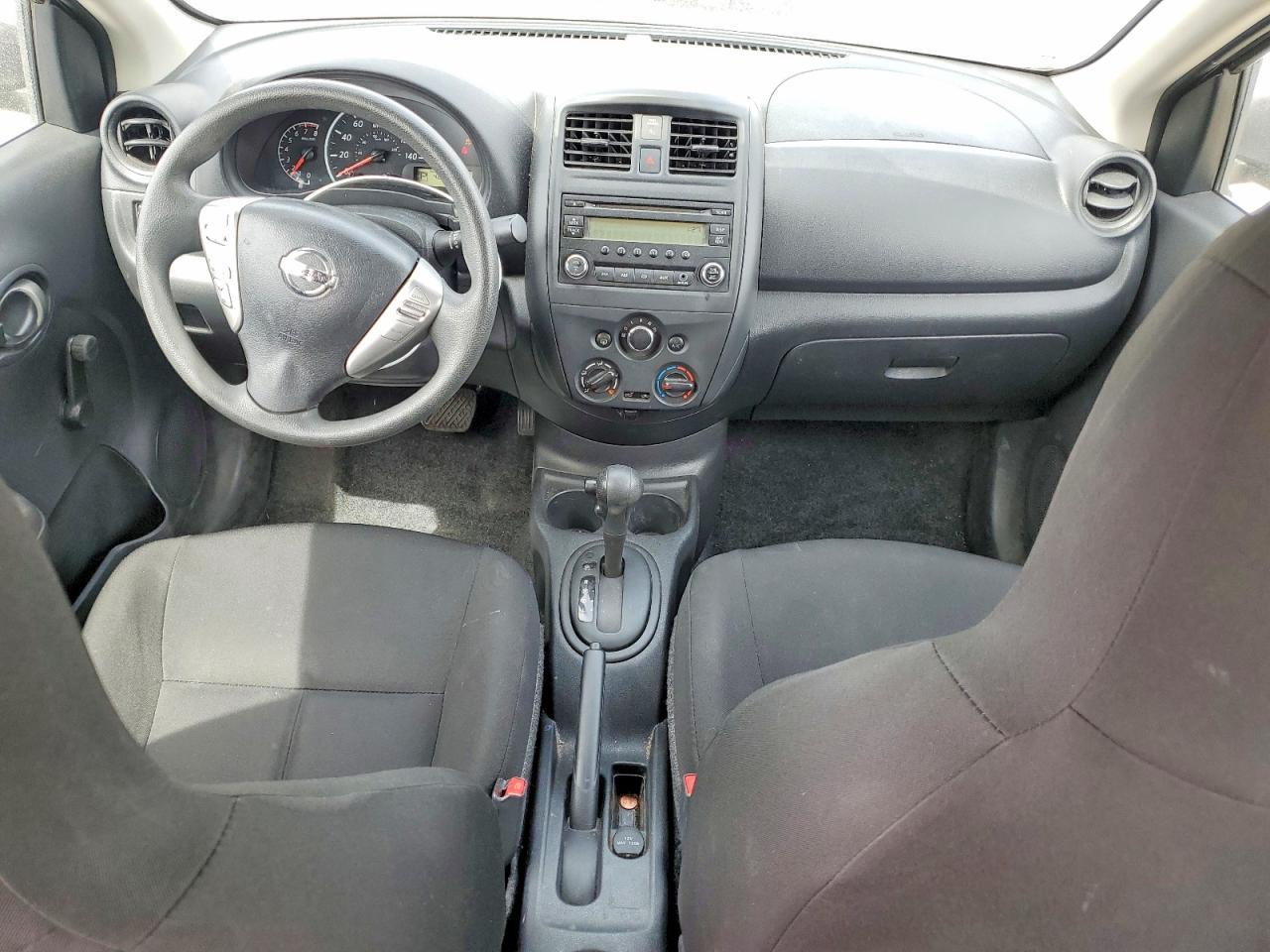2016 Nissan Versa 1.6 S Plus - zdjęcie 8