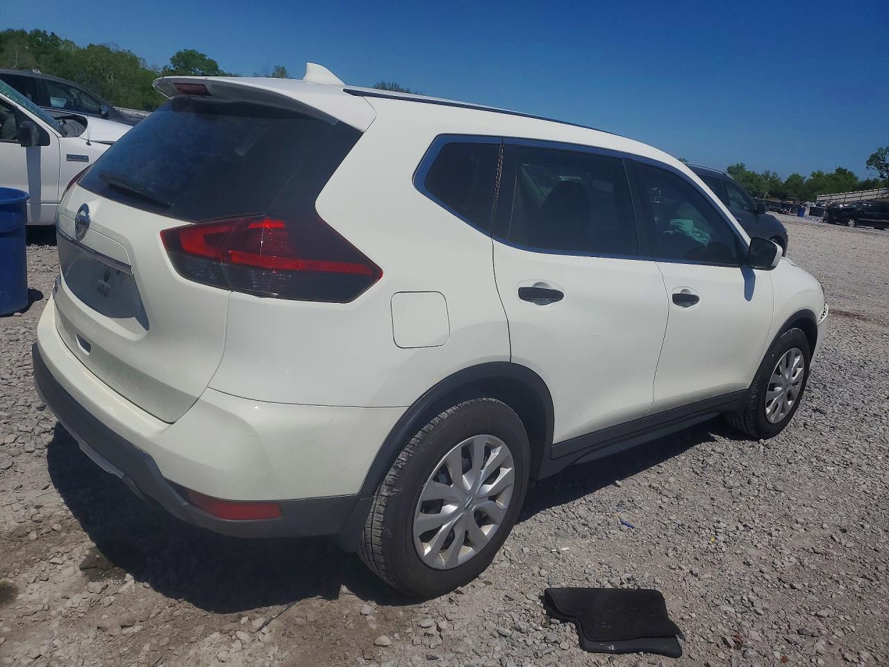 2019 Nissan Rogue S - zdjęcie 3