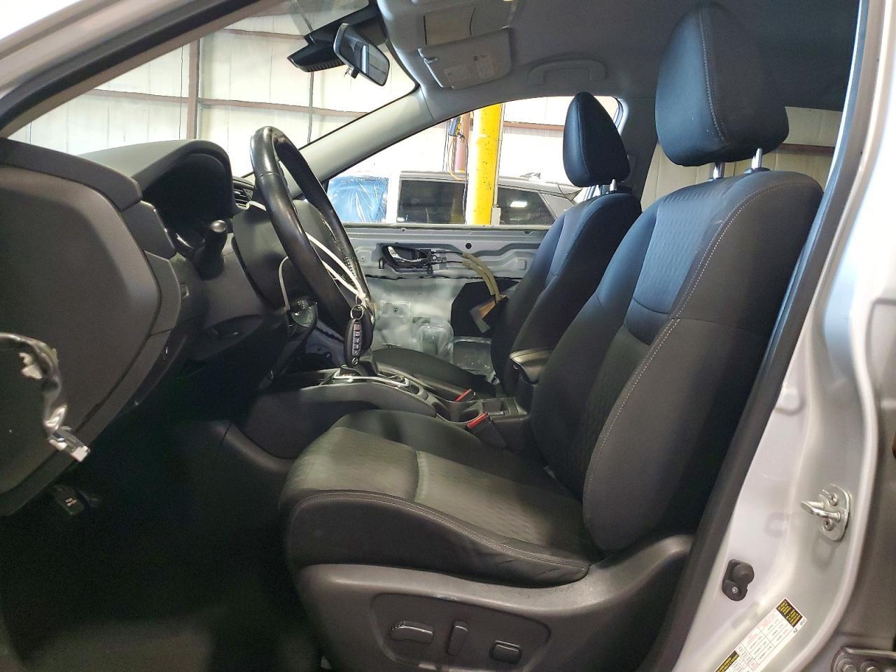 2019 Nissan Rogue Sv - zdjęcie 7