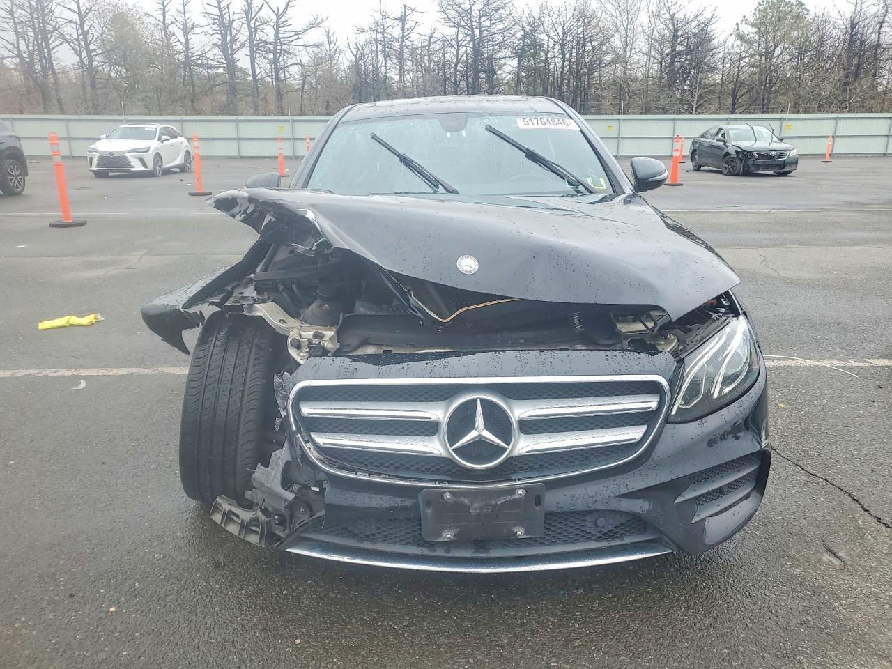 2017 Mercedes-Benz E 300 4Matic - zdjęcie 5