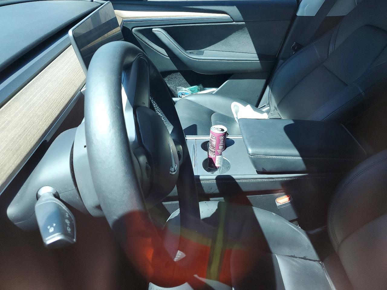 2023 Tesla Model Y - zdjęcie 8