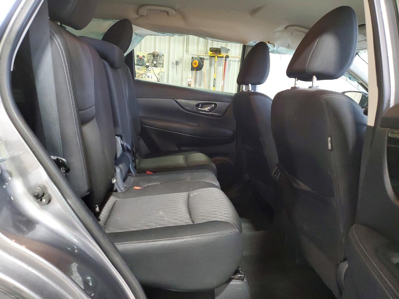 2018 Nissan Rogue Sv - zdjęcie 11