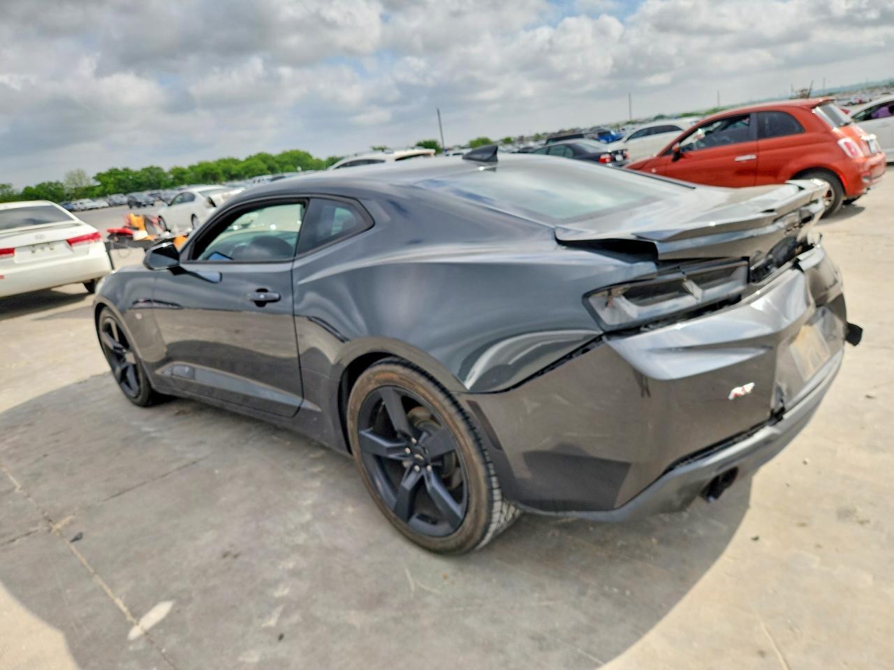 2016 Chevrolet Camaro Lt - zdjęcie 2