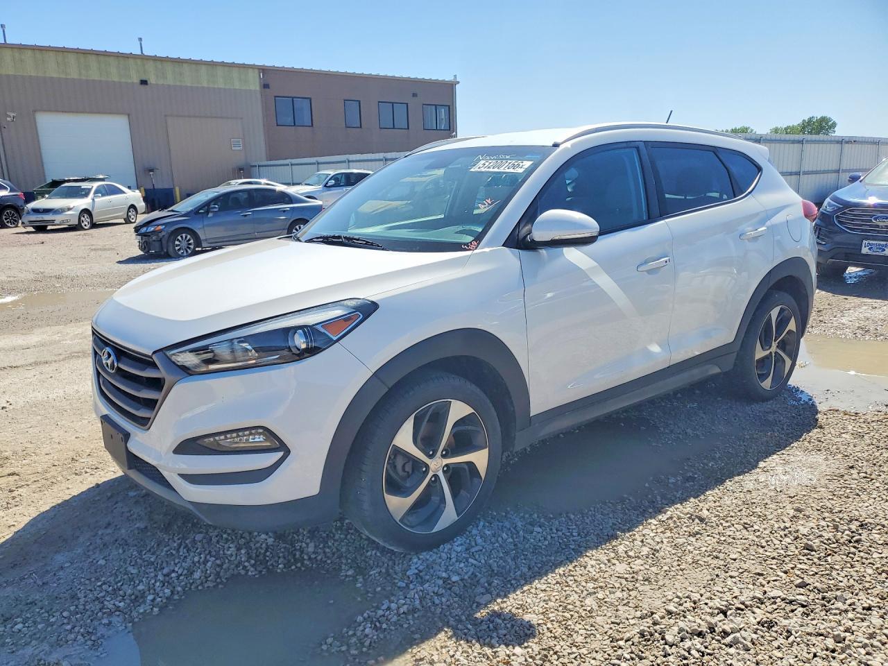2016 Hyundai Tucson Sport - zdjęcie 11