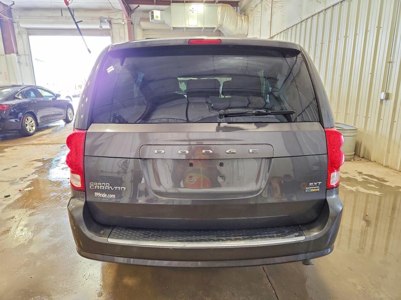 2017 Dodge Grand Caravan Sxt - zdjęcie 6