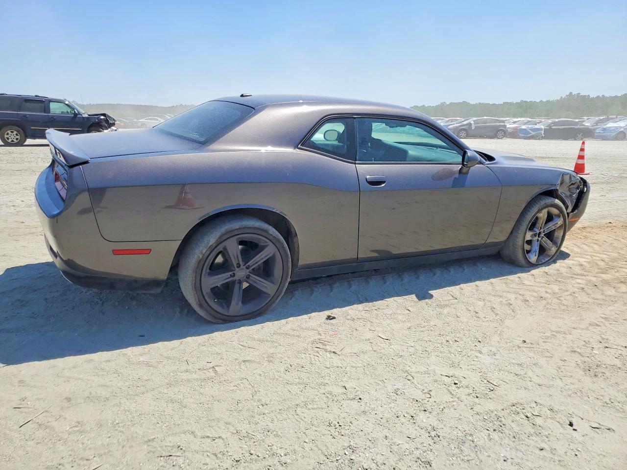 2019 Dodge Challenger Sxt - zdjęcie 3