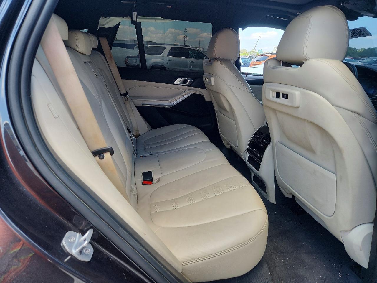 2019 BMW X5 xDrive40I - zdjęcie 10