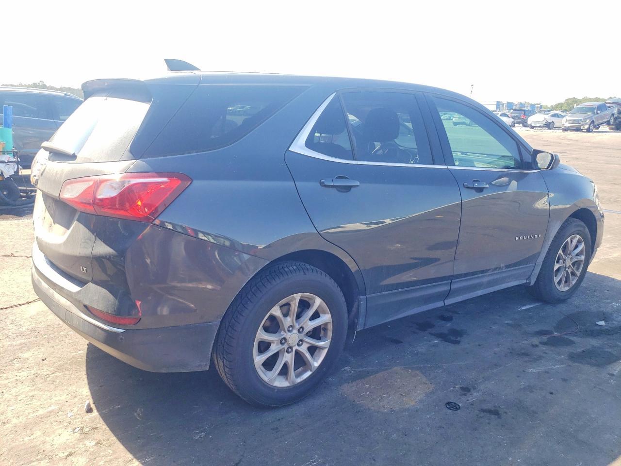 2020 Chevrolet Equinox Lt - zdjęcie 3