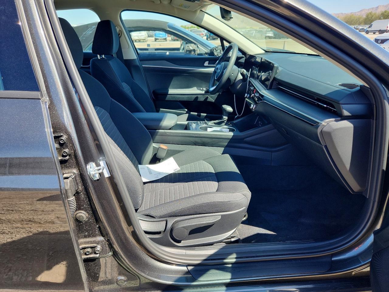 2026 Kia K5 Lxs - zdjęcie 13