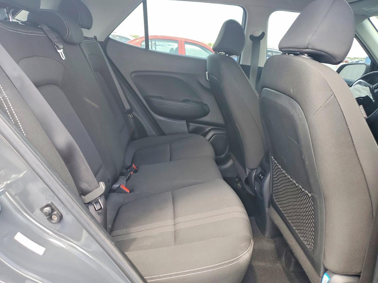 2024 Hyundai Venue Sel - zdjęcie 11