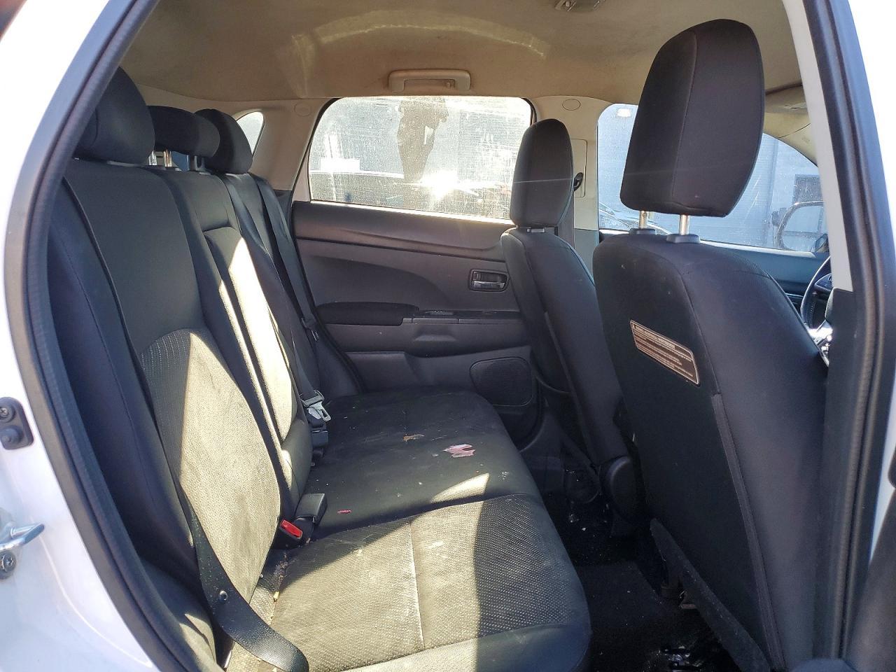 2015 Mitsubishi Outlander Sport Se - zdjęcie 10
