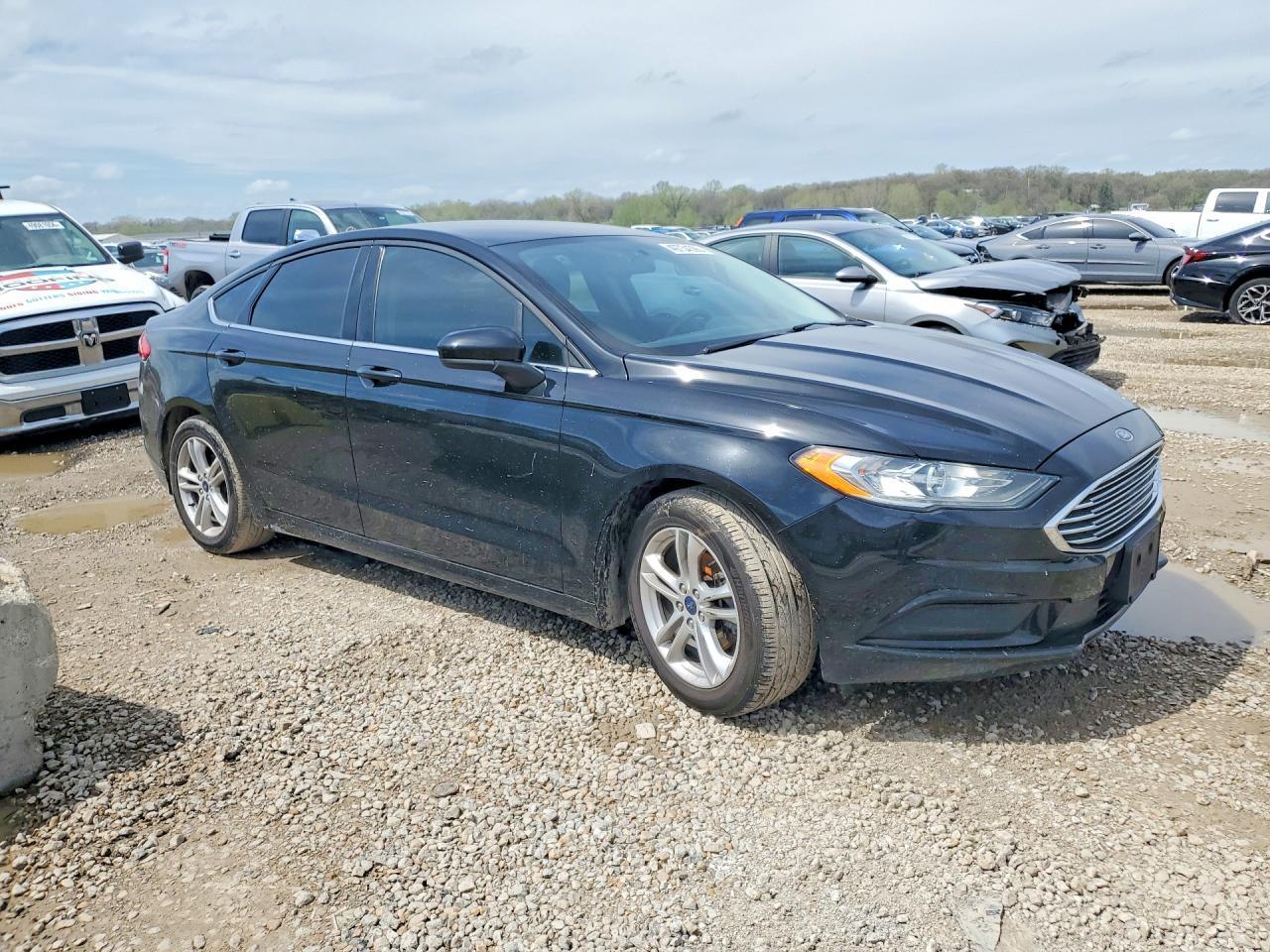 2018 Ford Fusion Se - zdjęcie 4