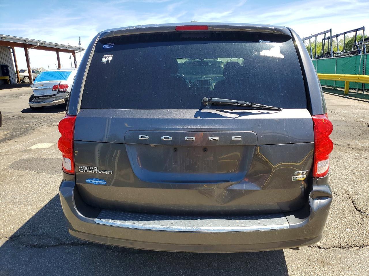 2018 Dodge Grand Caravan Gt - zdjęcie 6