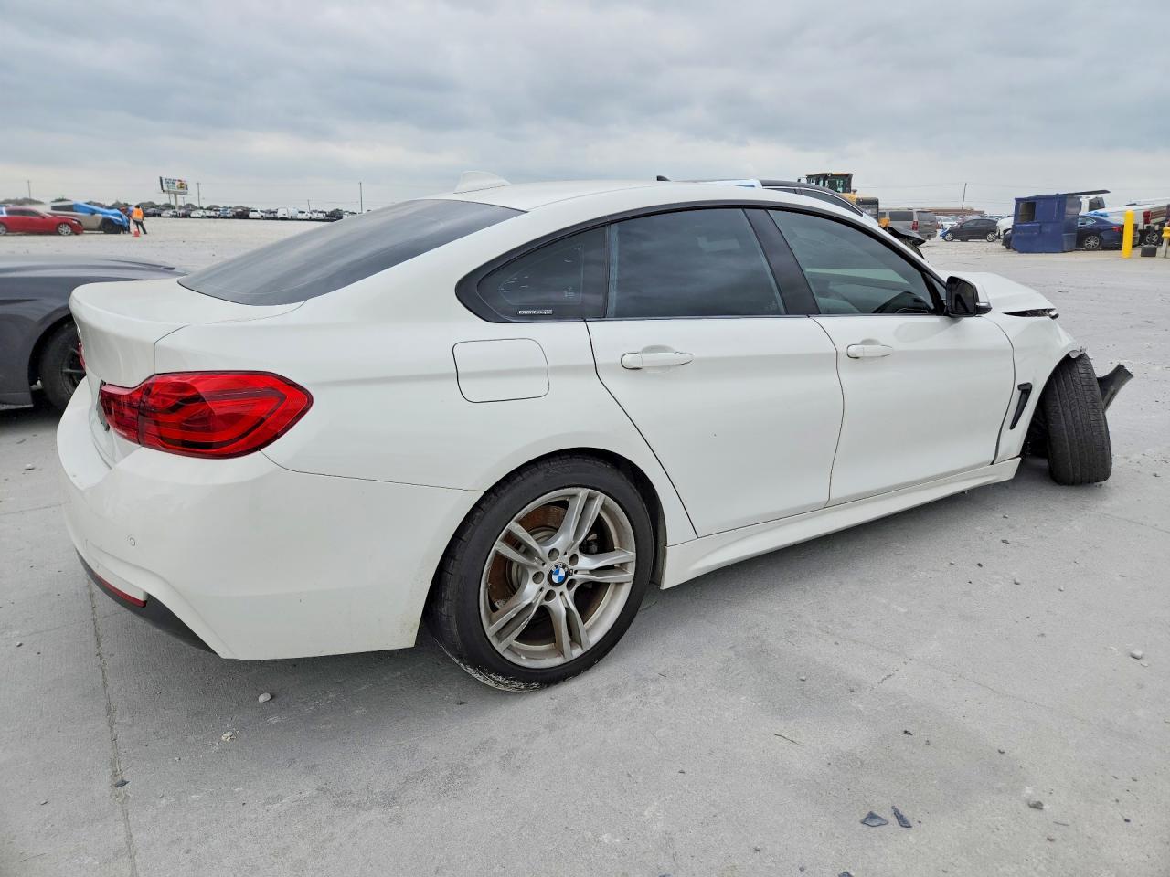 2019 BMW 430I - zdjęcie 3