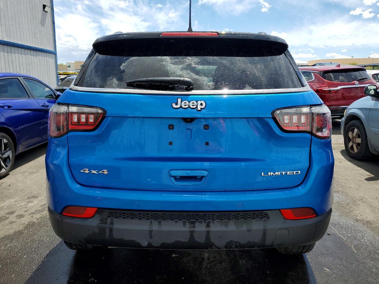 2025 Jeep Compass Limited - zdjęcie 6