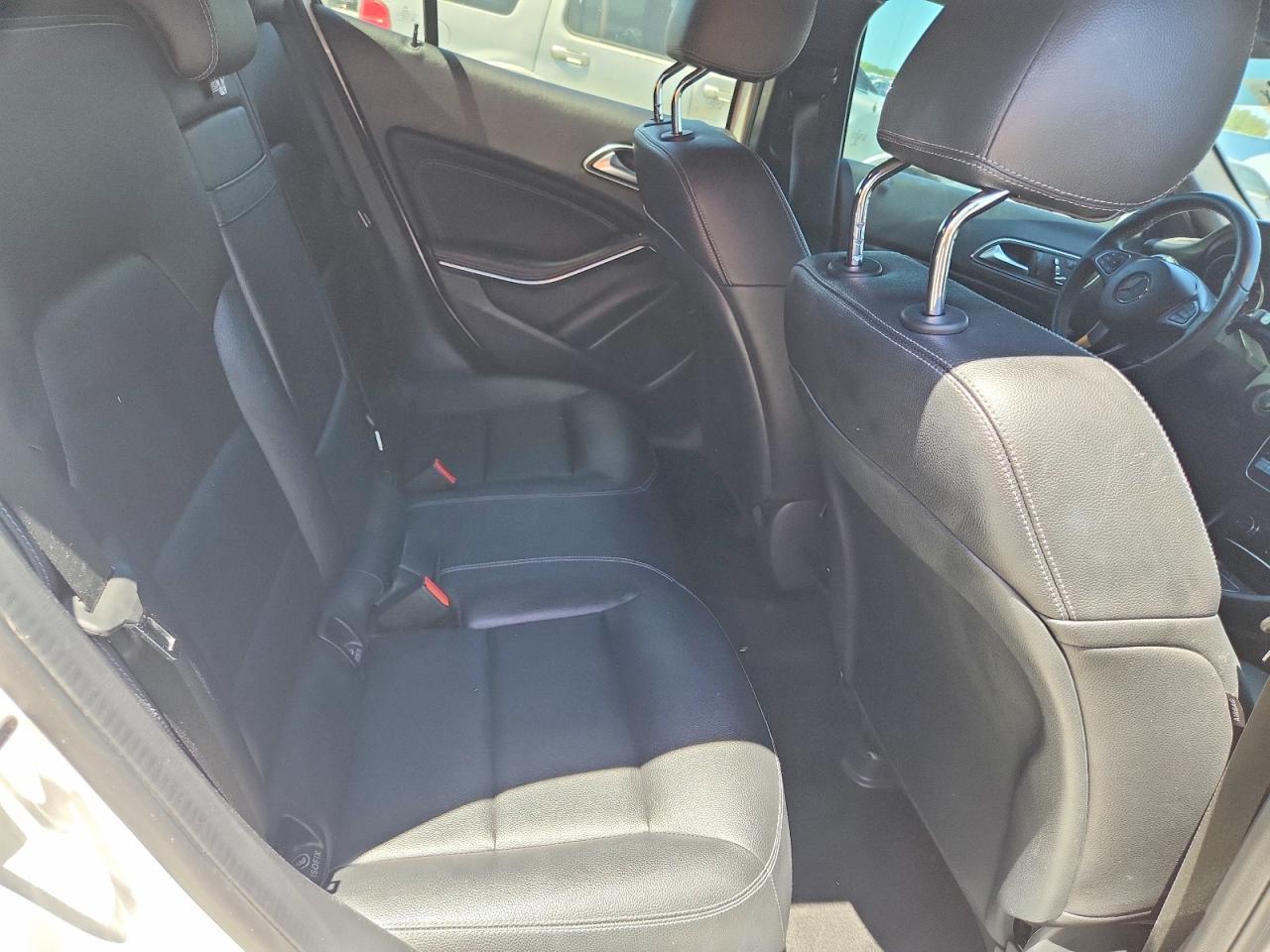 2018 Mercedes-Benz Gla 250 4Matic - zdjęcie 10