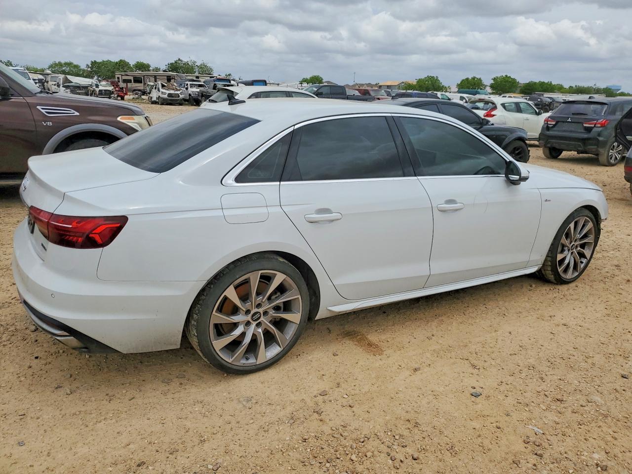 2021 Audi A4 Premium Plus 45 - zdjęcie 3