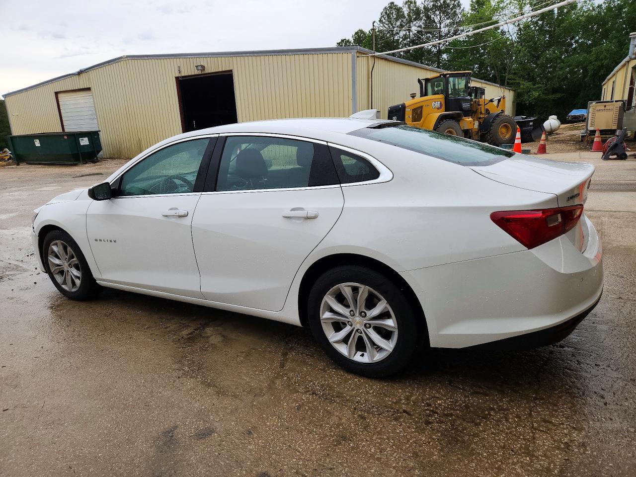 2023 Chevrolet Malibu Lt - zdjęcie 2
