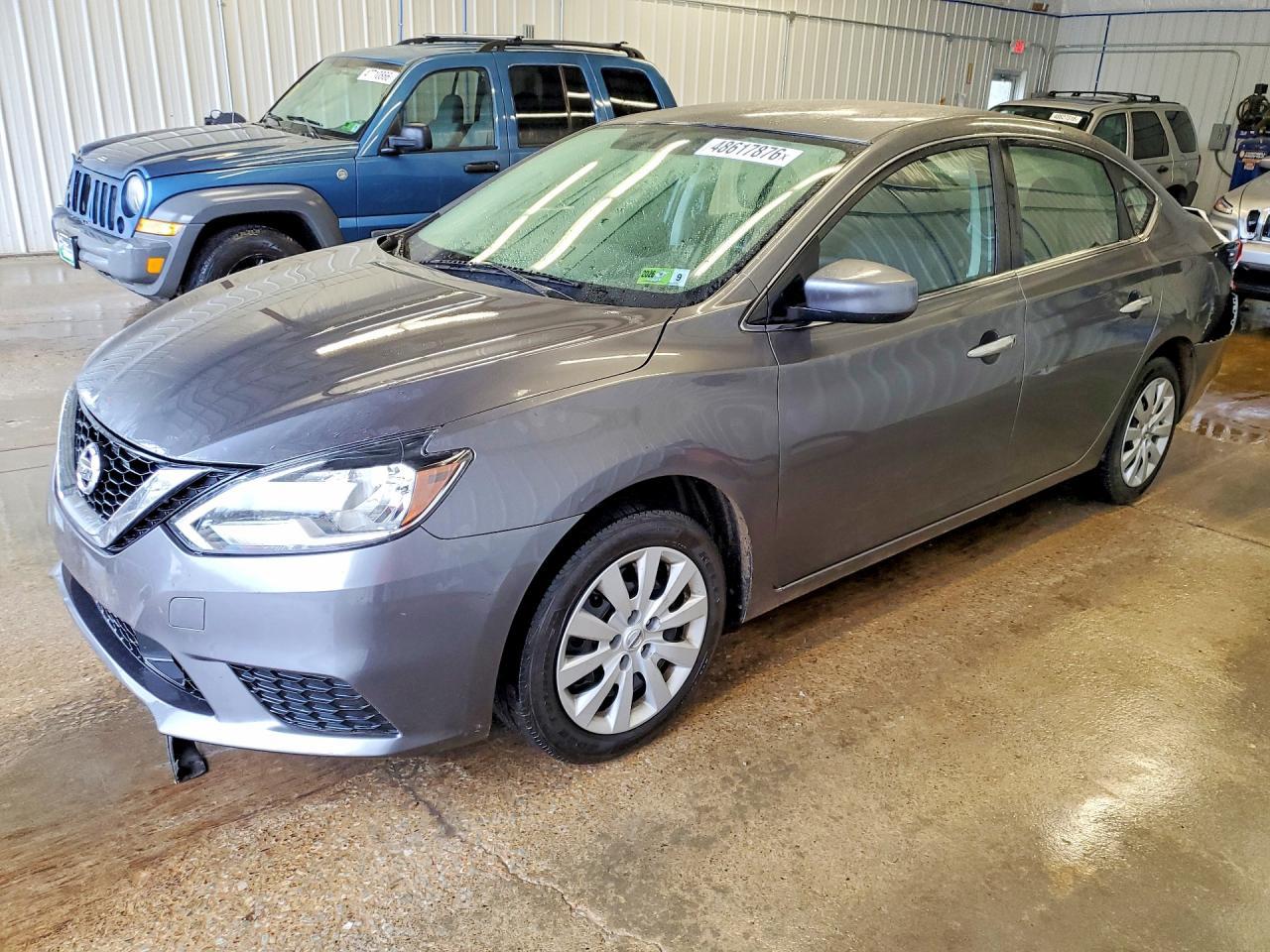 2018 Nissan Sentra S - zdjęcie główne
