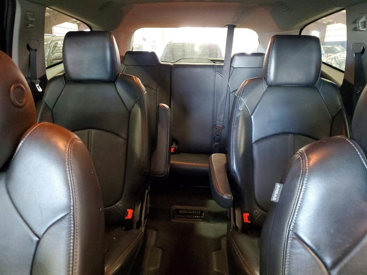 2017 Chevrolet Traverse Lt - zdjęcie 10