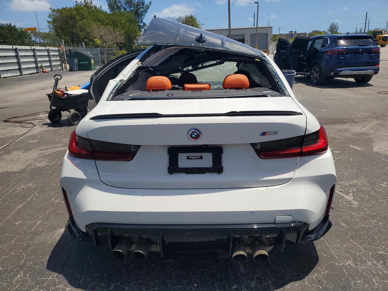 2022 BMW M3 - zdjęcie 6