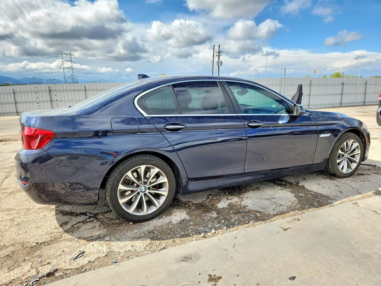 2016 BMW 528 I - zdjęcie 3
