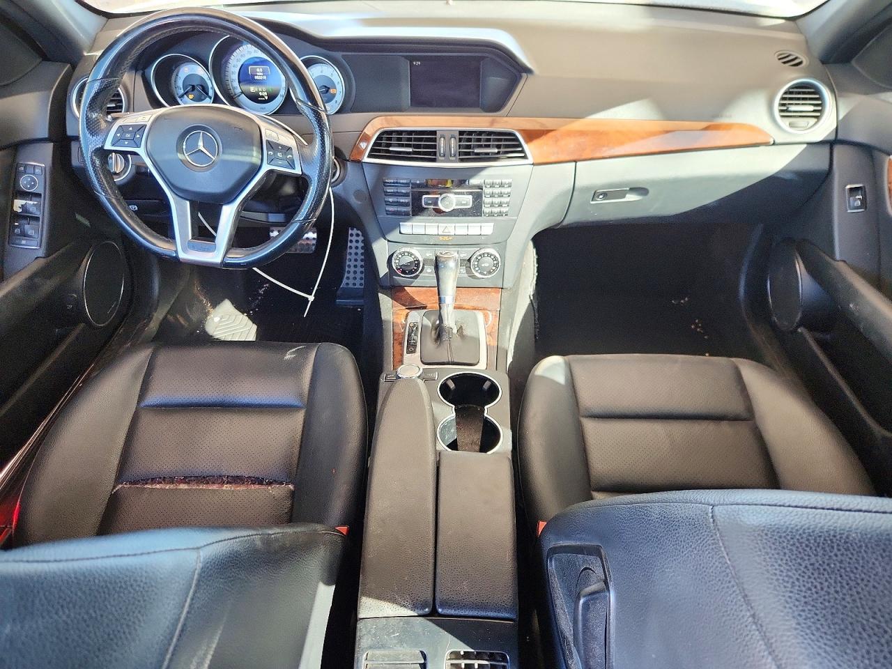 2014 Mercedes-Benz C 250 - zdjęcie 8