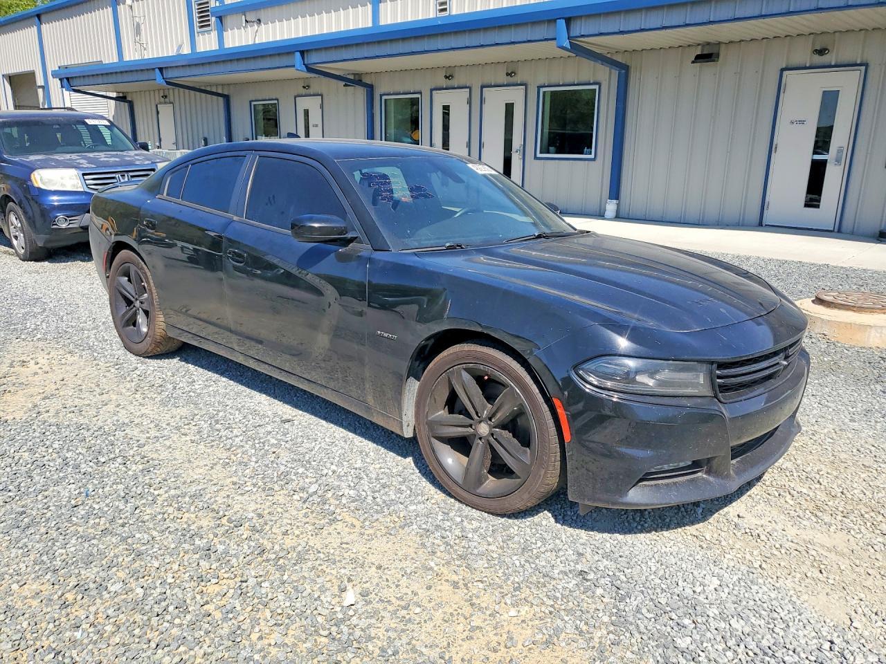 2017 Dodge Charger R - zdjęcie 4
