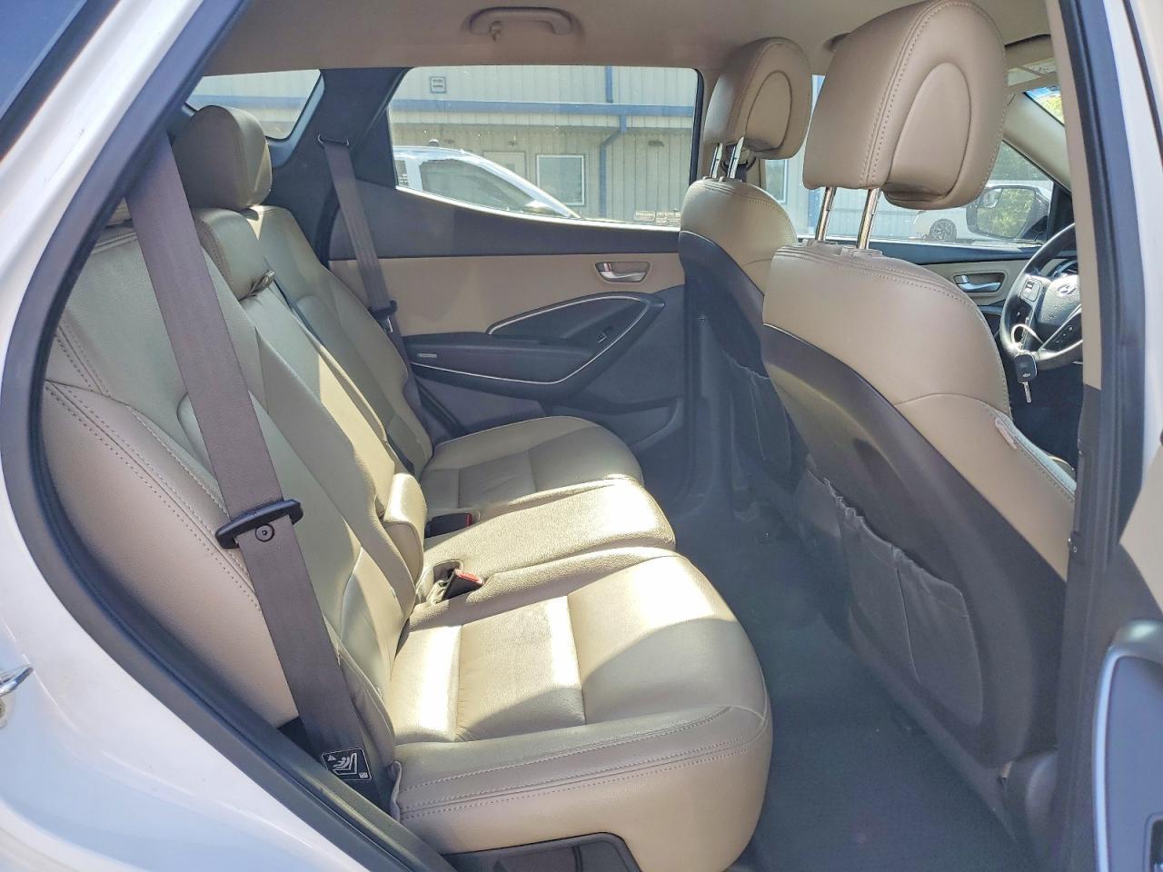 2017 Hyundai Santa Fe Sport 2.4L - zdjęcie 11