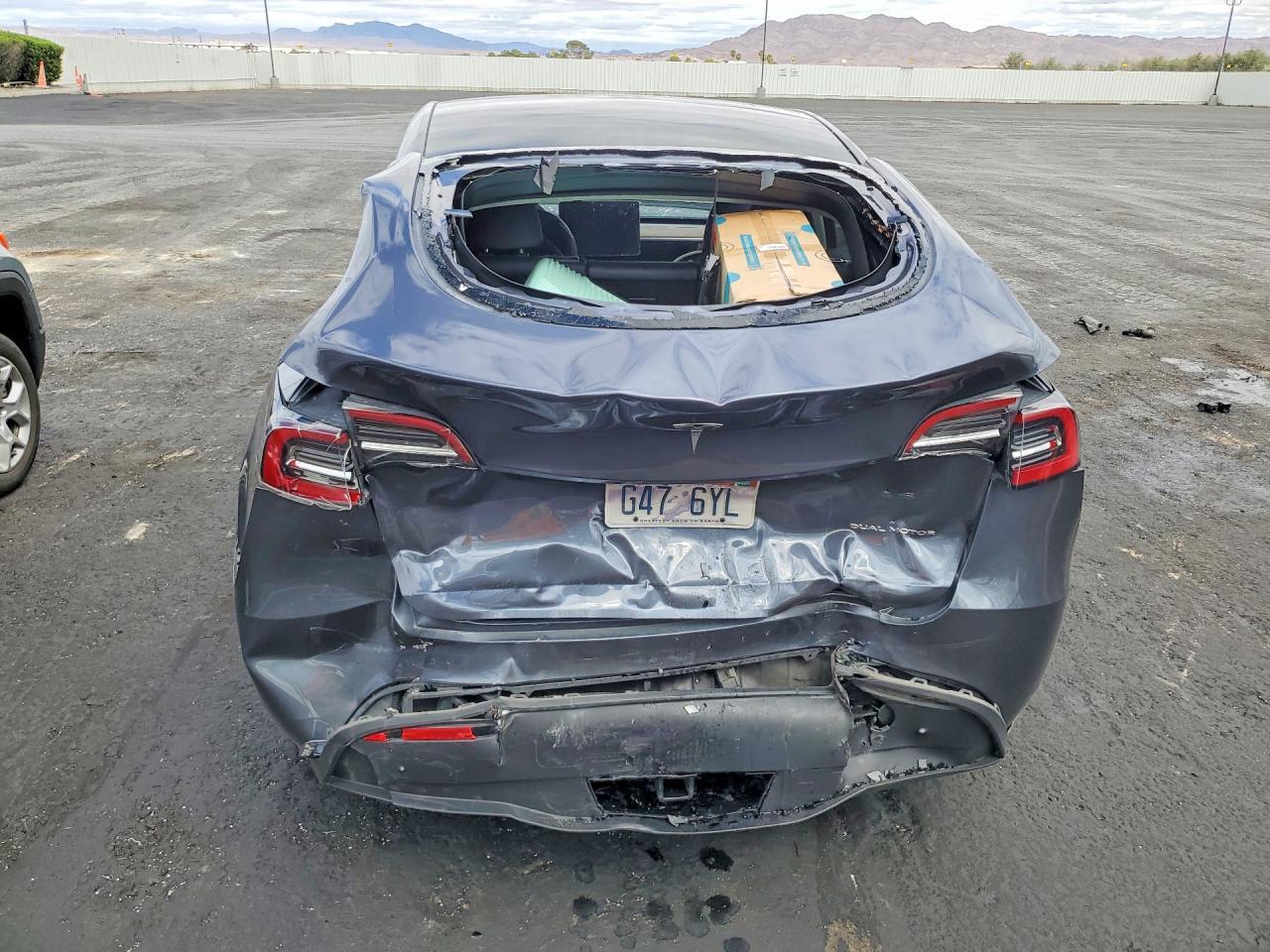 2023 Tesla Model Y - zdjęcie 6