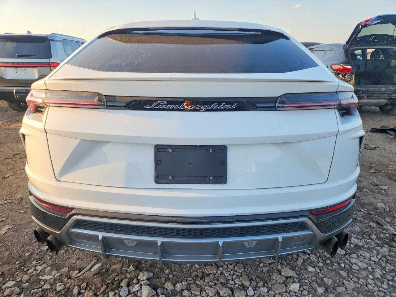 2019 Lamborghini Urus - zdjęcie 6