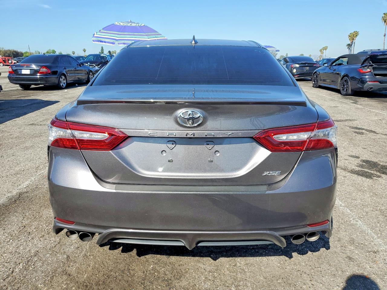 2020 Toyota Camry Xse - zdjęcie 6