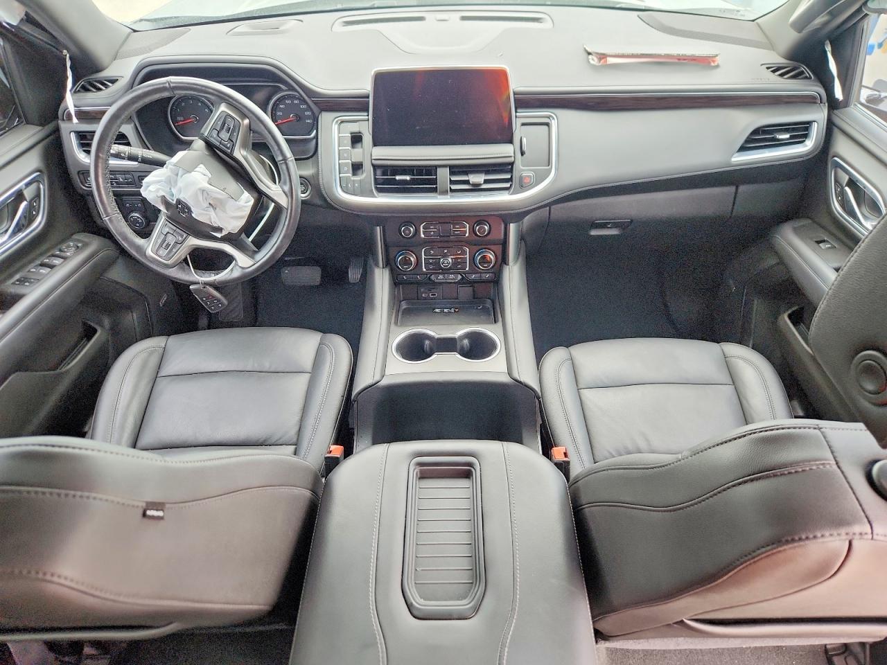 2021 Chevrolet Tahoe K1500 Z71 - zdjęcie 8