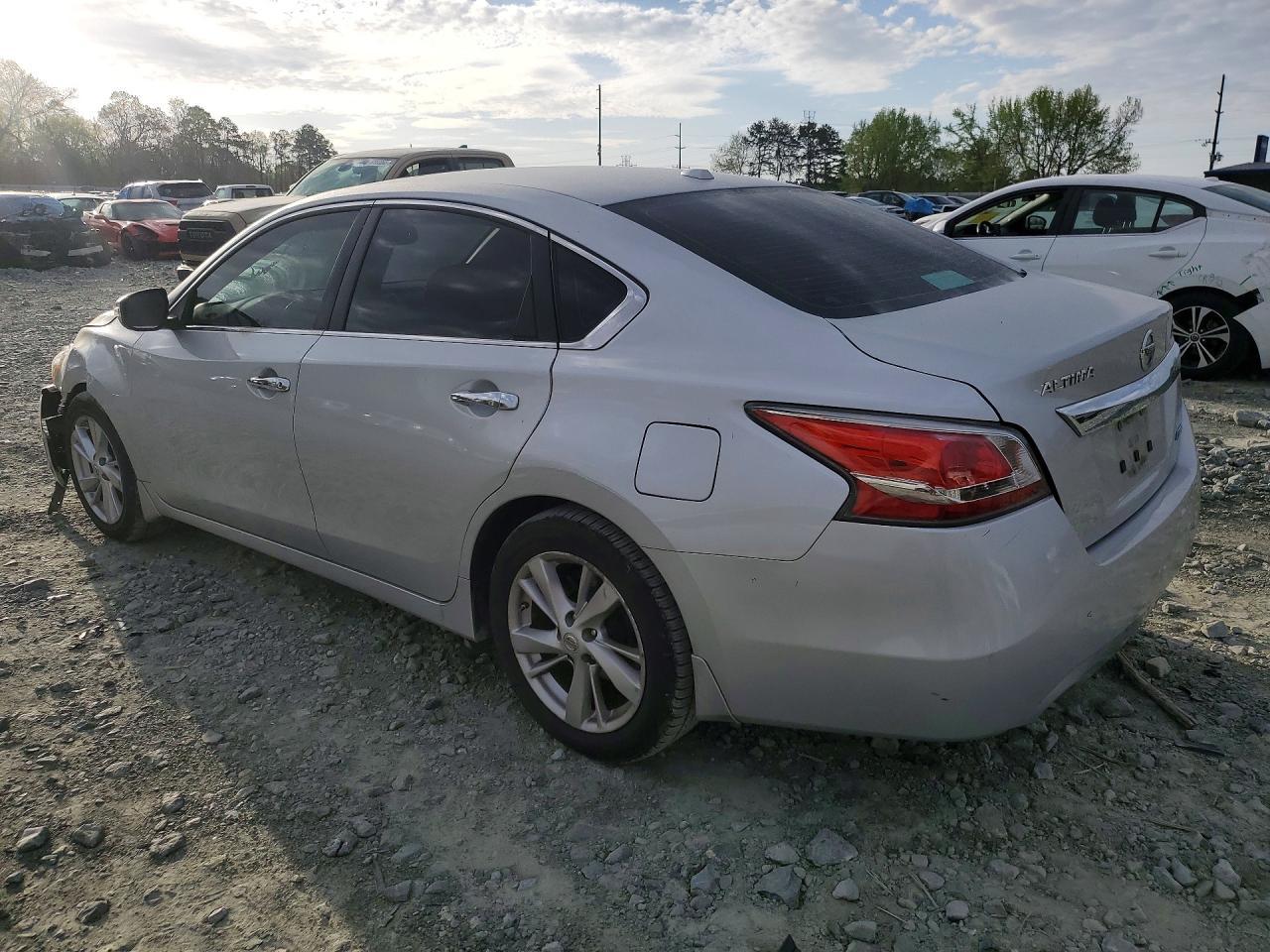 2014 Nissan Altima 2.5 - zdjęcie 2